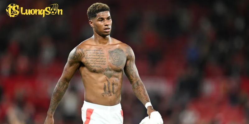 Chặng đường khó khăn của Marcus Rashford tại MU